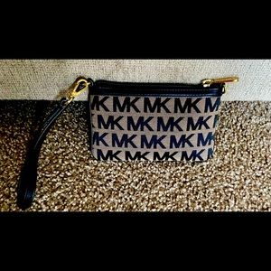 Michael Kors Wristlet